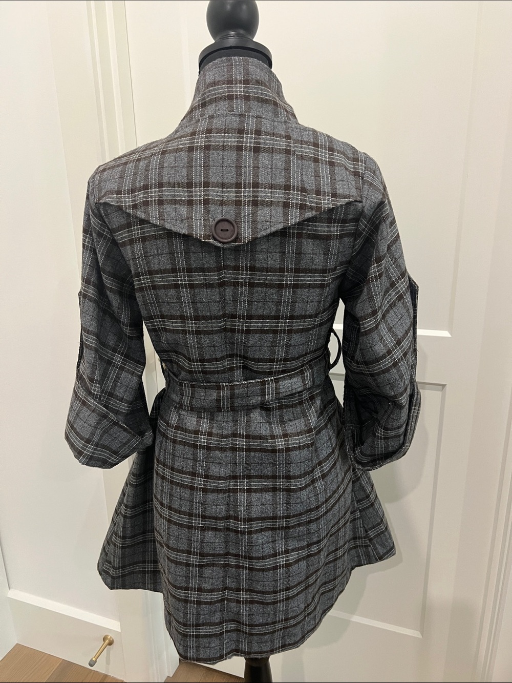 Plaid Double-Breasted Gray & Brown Coat - Picture 5 of 8